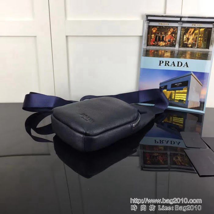 普拉達PRADA原單 最新款男士胸包-專櫃品質1BD265藍色 自然摔紋皮 PHY1615